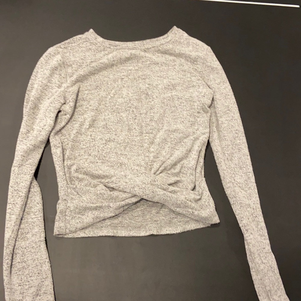 Dynamite grey salt and pepper cropped shirt